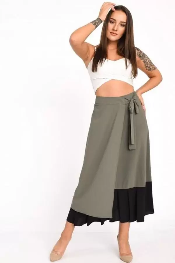 Kuşaklı ve Önden Kapaklı Haki Kadın Etek