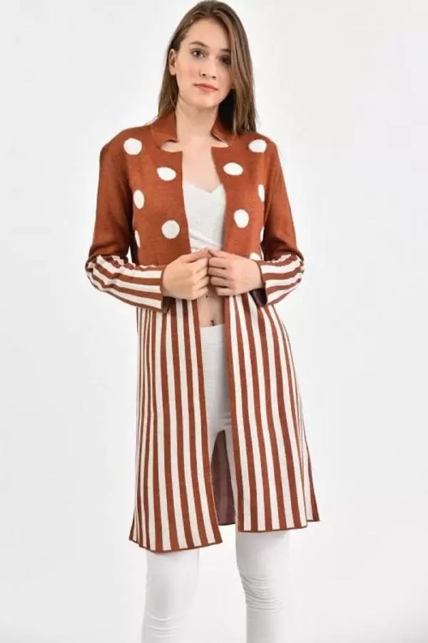Puantiyeli ve Çizgili Hakim Yaka Kiremit Kadın Hırka