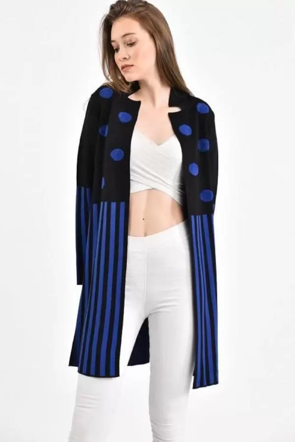 Puantiyeli ve Çizgili Hakim Yaka Lacivert Kadın Hırka