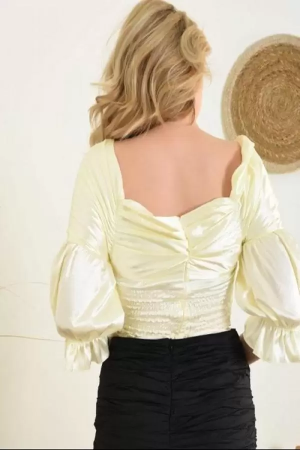 Straplez Yaka Prenses Kollu Saten Sarı Kadın Bluz