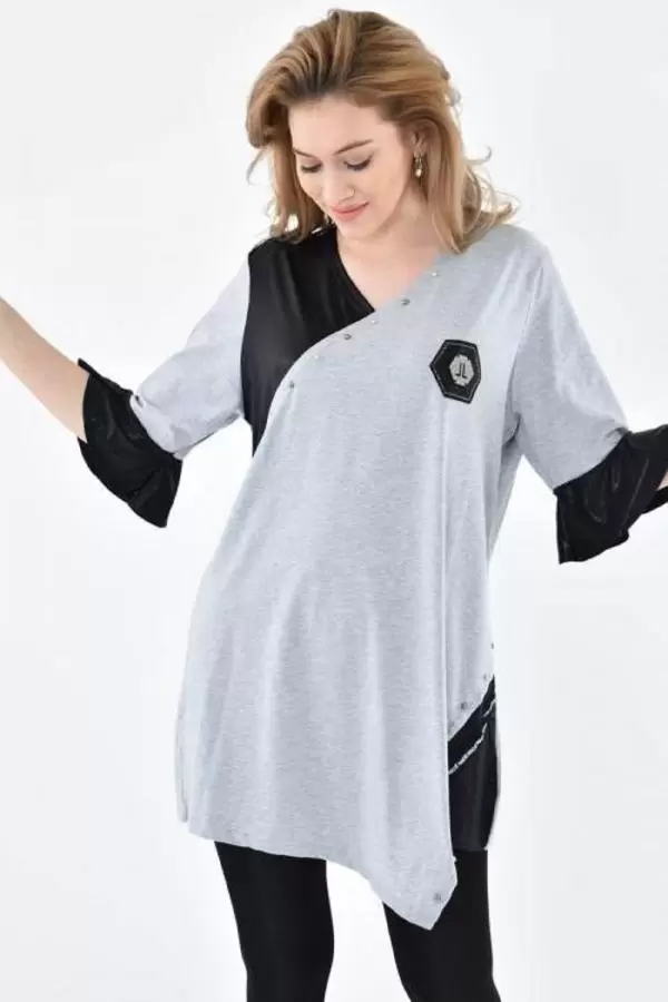V Yaka Dantel ve Taş Detaylı Asimetrik Kesim Gri Kadın Bluz