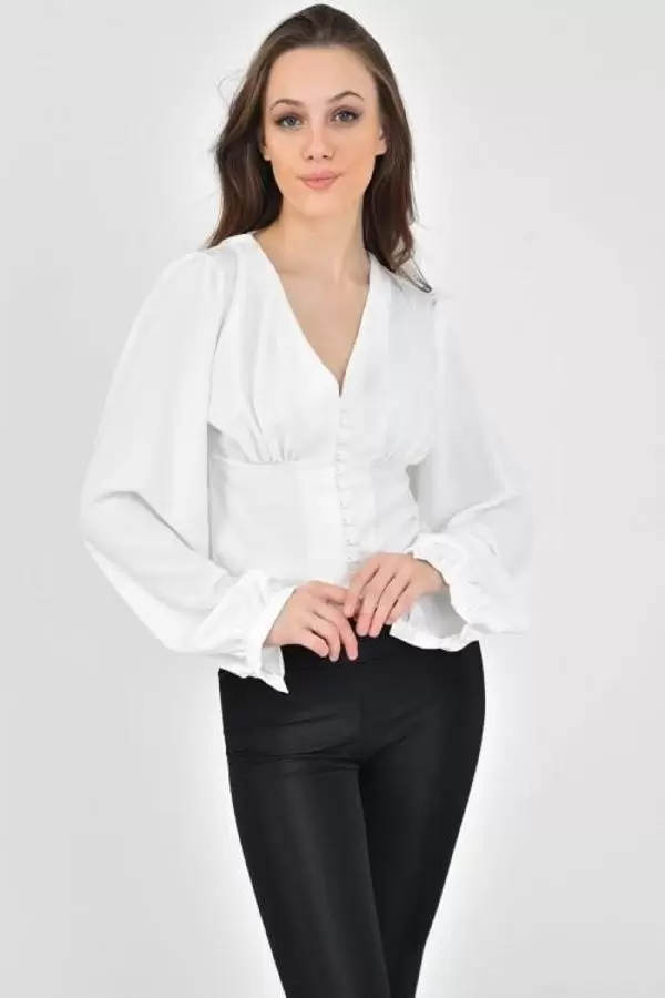 V Yaka Düğmeli Balon Kol Beyaz Kadın Bluz