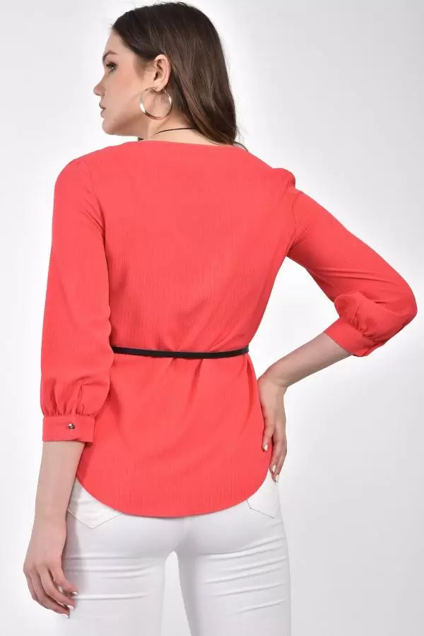 V Yaka Takı ve Kemerli Uzun Kollu Fuşya Kadın Bluz