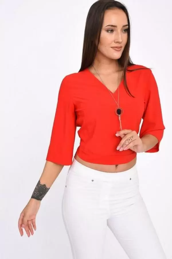 V Yaka Takı ve Sırt Detaylı Uzun kollu Kırmızı Kadın Bluz