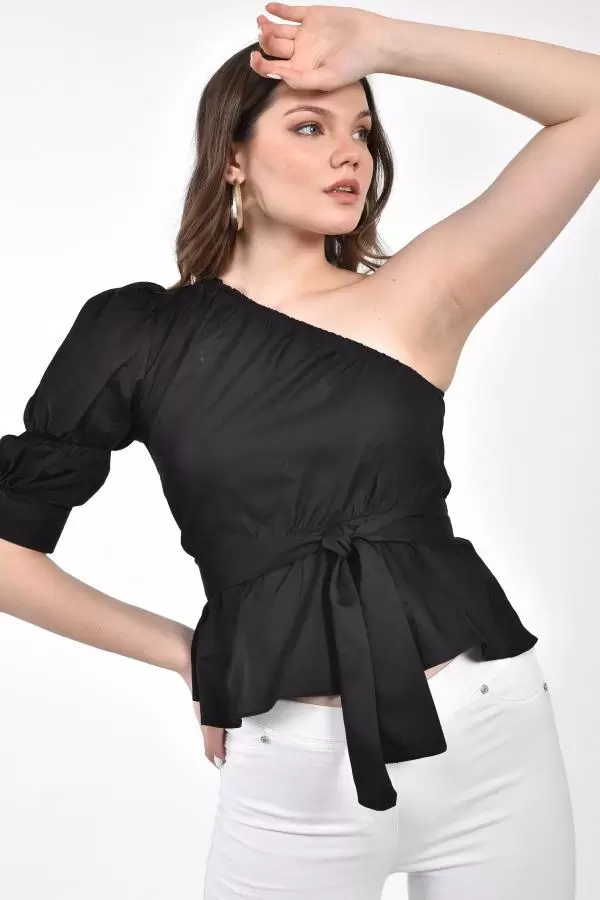 Volen Tek Kollu Kuşaklı Omuzdan Lastikli Siyah Kadın Bluz