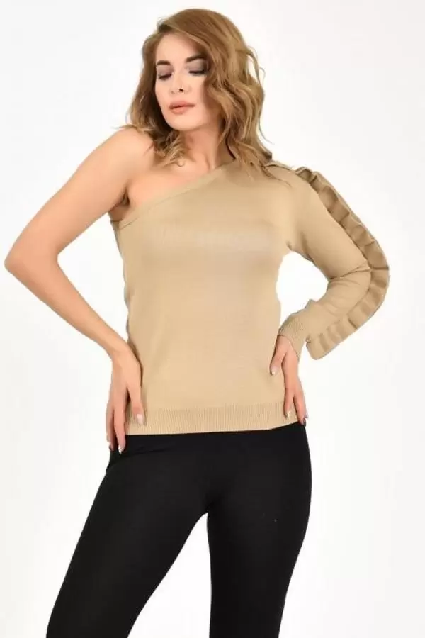Yarım Kol Fırfır Detaylı Bej Kadın Bluz