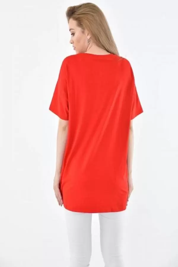 Yuvarlak Yaka Şerit Taşlı ve Asimetrik Kesimli Kırmızı Kadın Bluz